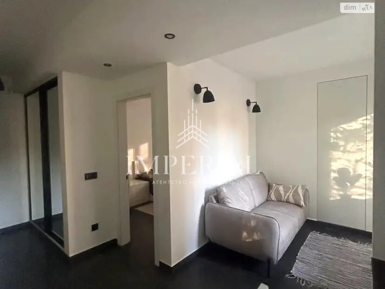 Long-Term Rental Apartment, Holosiivsky