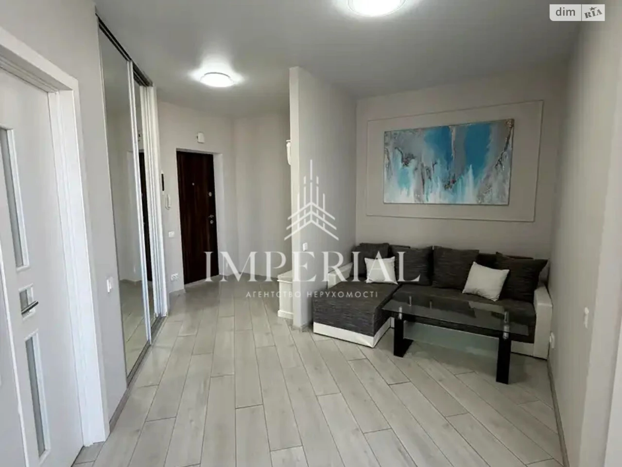 Long-Term Rental Apartment Holosiiv