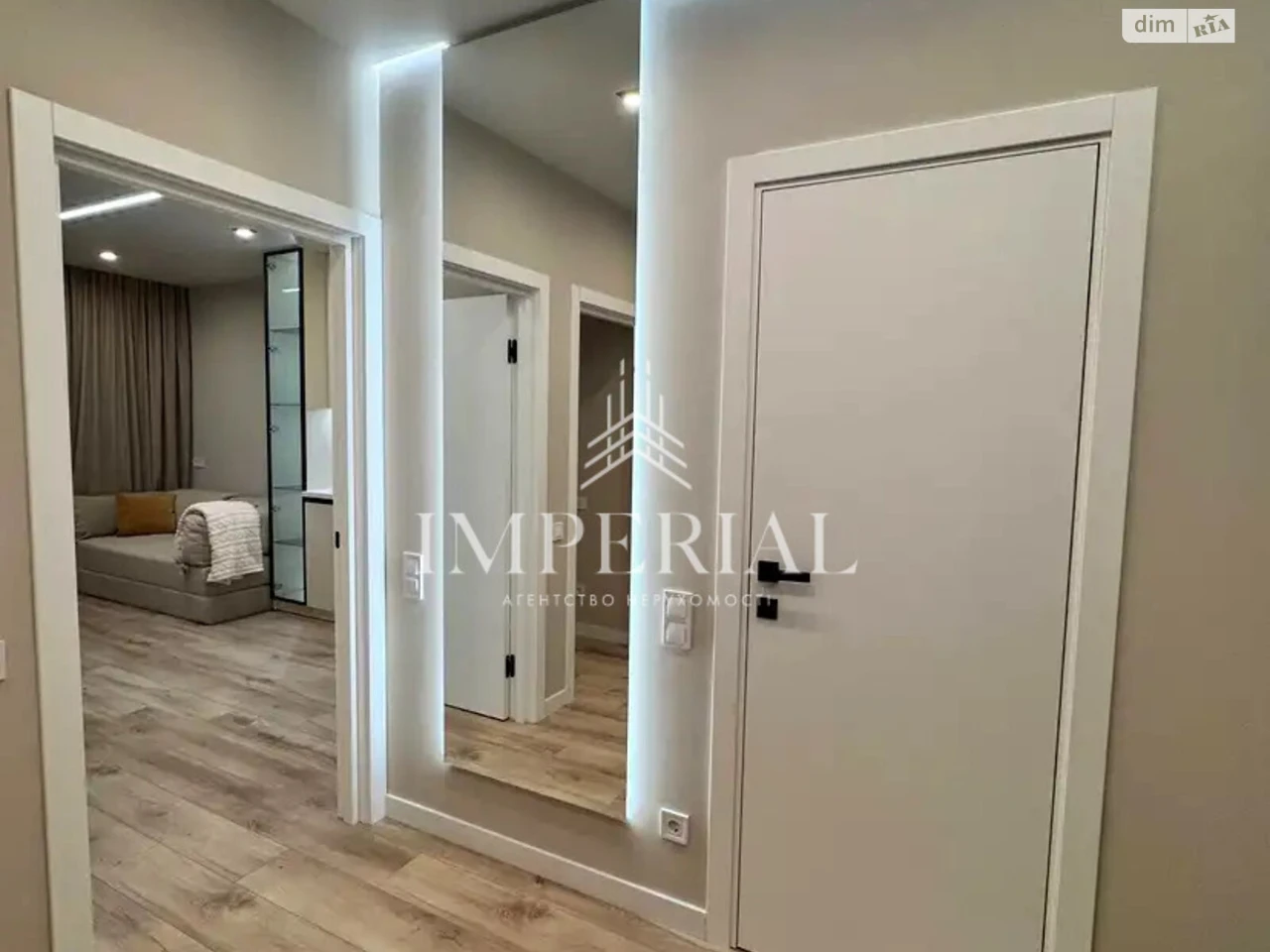 Long-Term Rental Apartment Podilsky