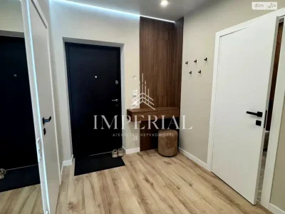 Long-Term Rental Apartment Podilsky