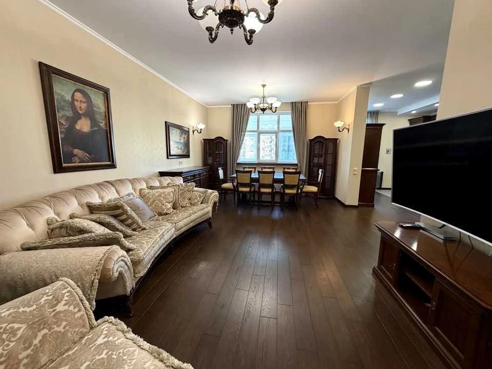 Apartment. Akademika Filatov Street, Kyiv