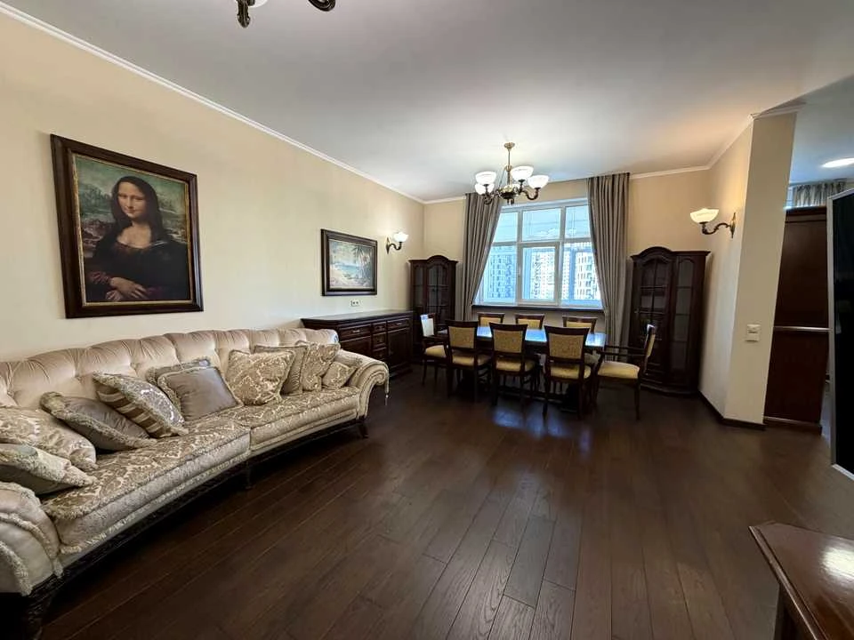 Apartment. Akademika Filatov Street, Kyiv