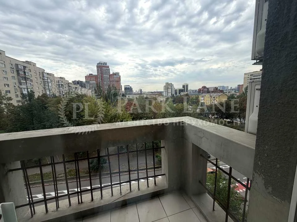 Apartment. Yezy Gedroyts Street, Kyiv