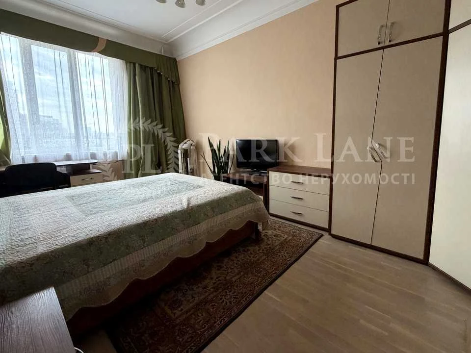 Apartment. Yezy Gedroyts Street, Kyiv