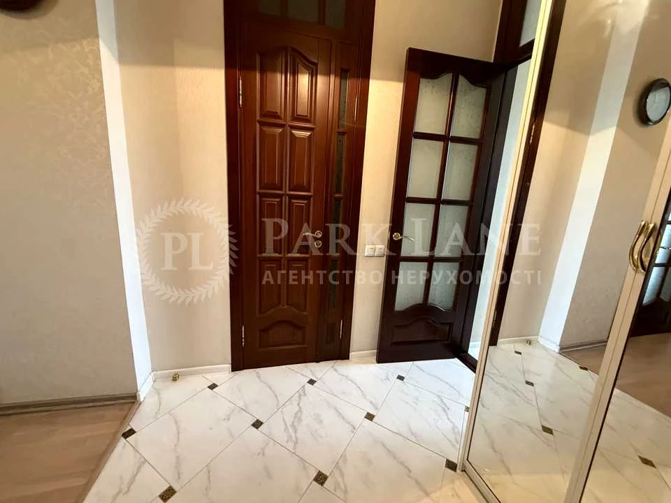 Apartment. Yezy Gedroyts Street, Kyiv