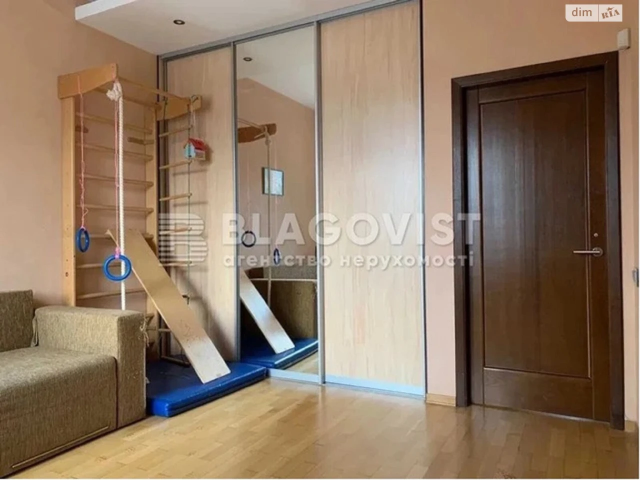 Long-Term Rental Apartment, Obol'