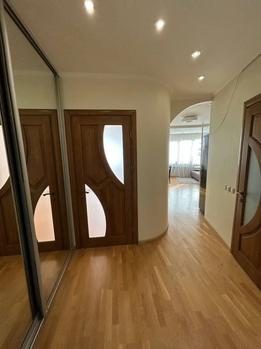 Modern 1-room apartment for sale in Yevourodvushka with high-quality