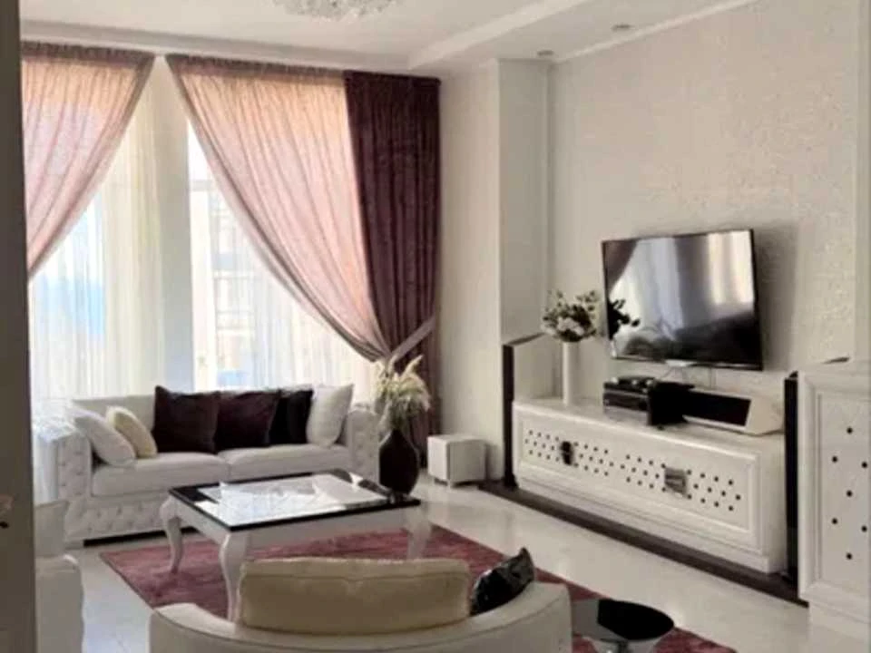 Apartment. Odesa, Hetman Sahaidakho Bullevard.