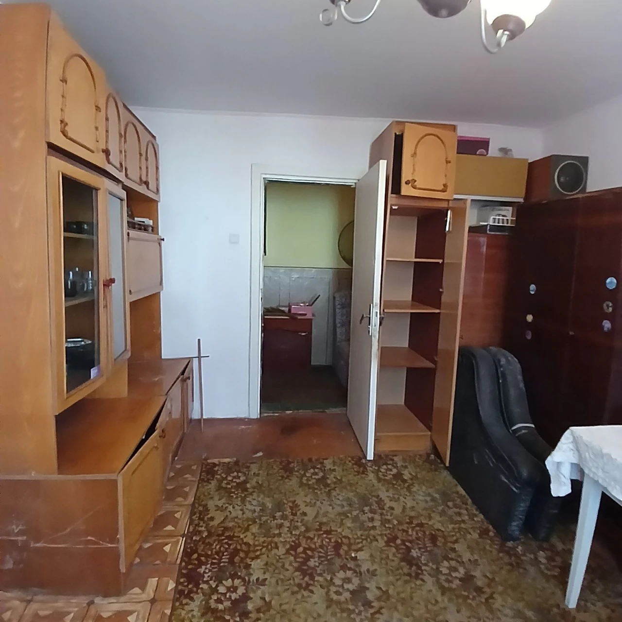Selling 2-room apartment
