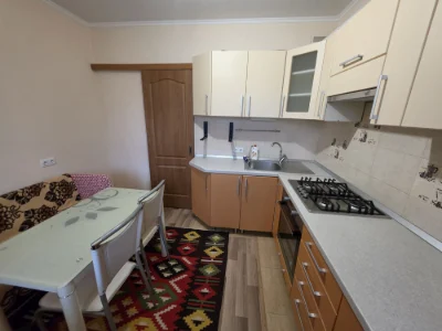 Sale of a 2-bedroom apartment on вул. Simonenka - Cozy, warm