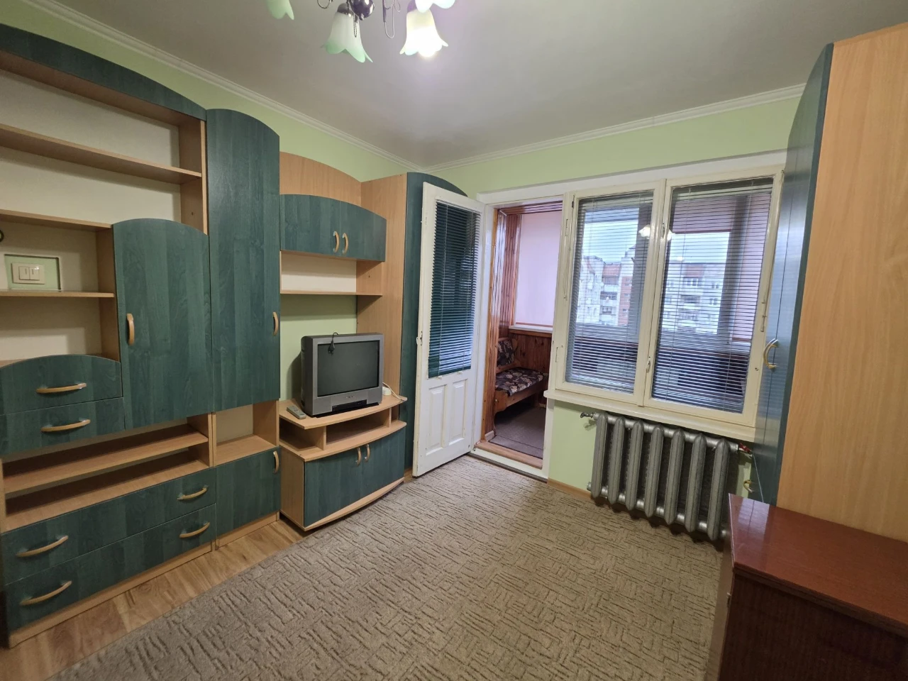 Sale of a 2-bedroom apartment on вул. Simonenka - Cozy, warm