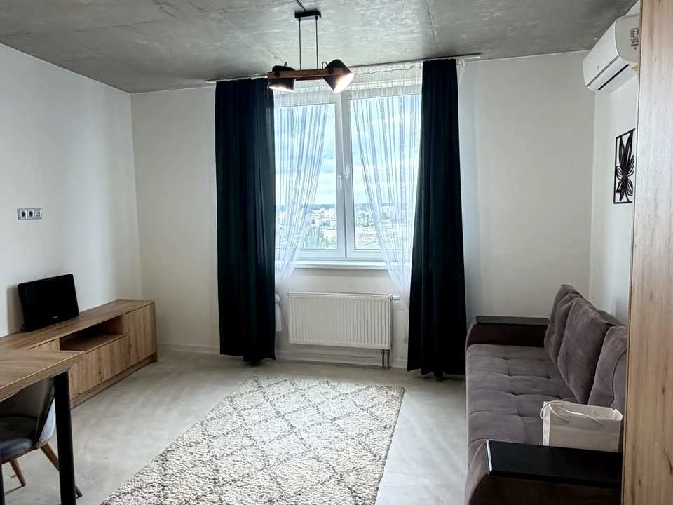 Apartment. Baltiysky Prospect, Kyiv