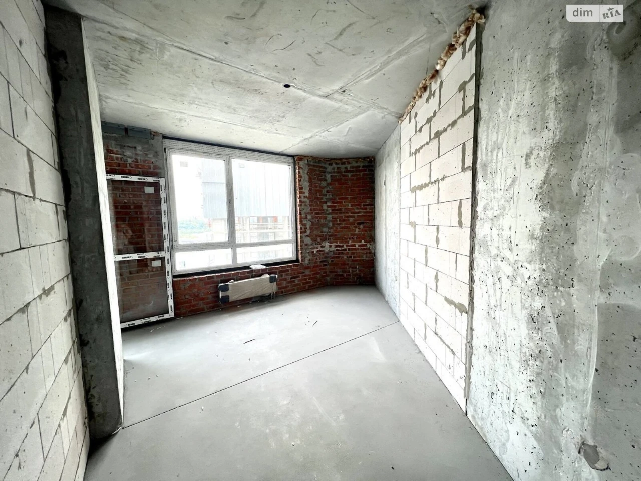 Apartment for Sale – Dniprovska Naberezhna 15K