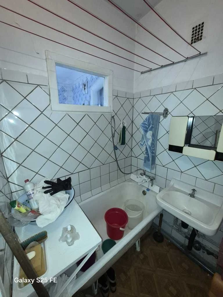 Квартира в будинку, вулиця Фурманова, 2 кімнати