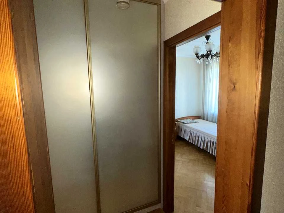 Квартира. Киев, проспект Оноре де Бальзака