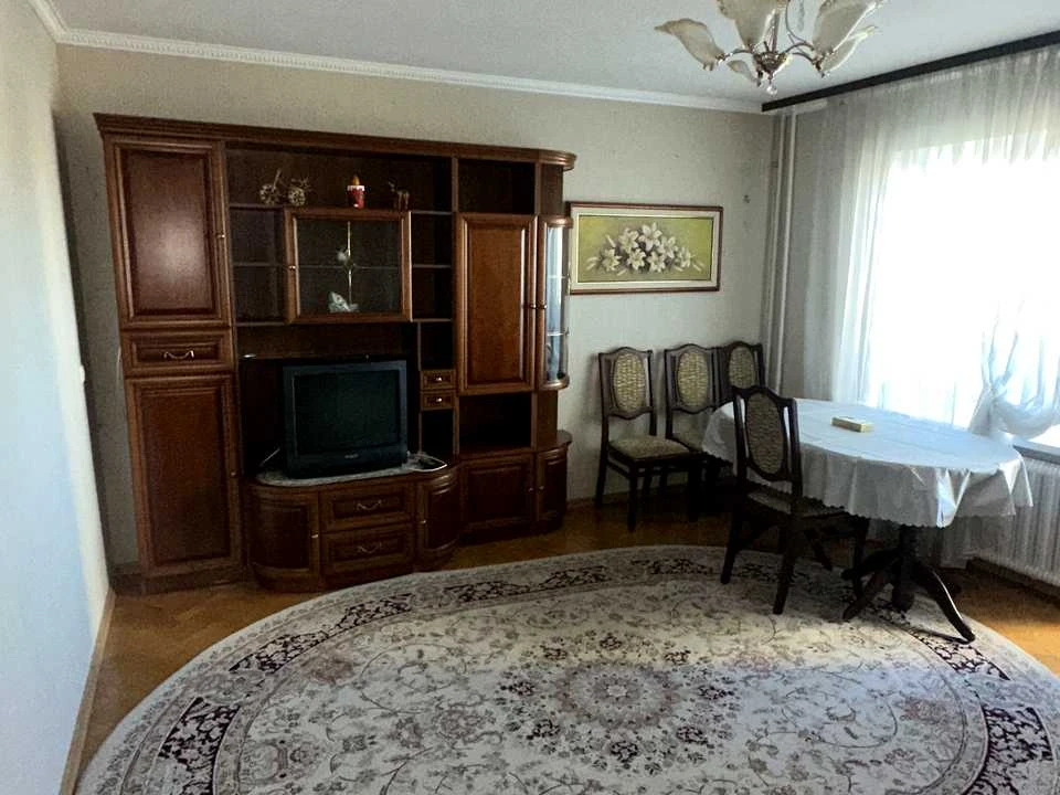 Квартира. Киев, проспект Оноре де Бальзака