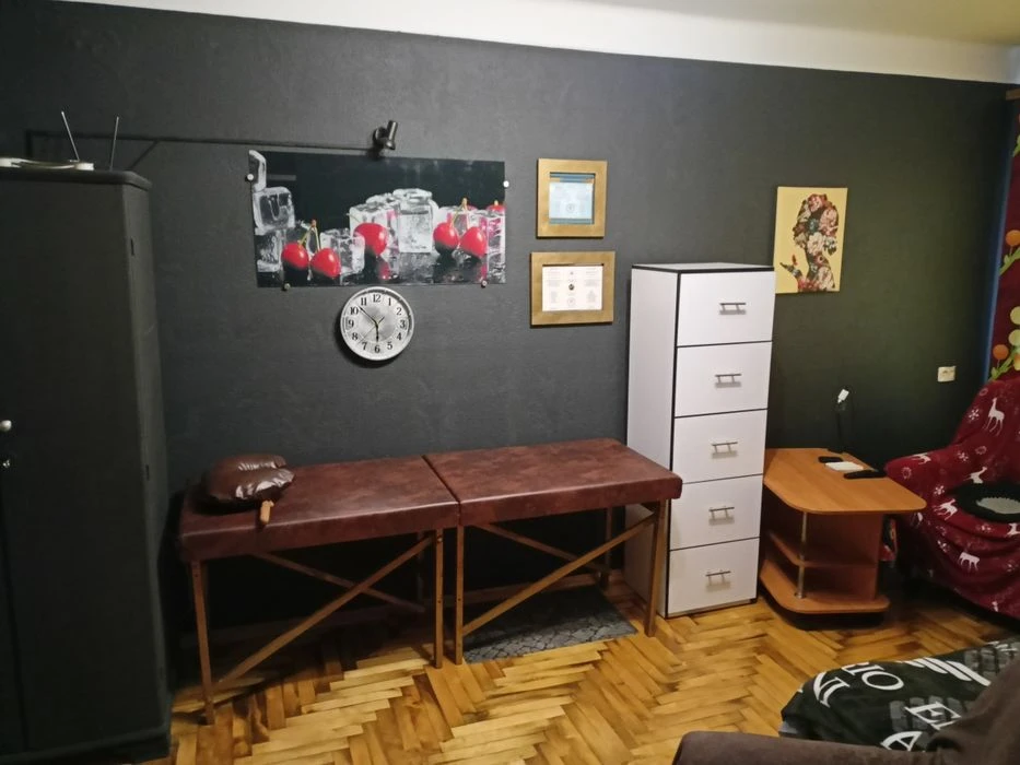 Продажа, 2 комнатная квартира. Бабушка ( ПОСРЕДНИКИ МИМО)
