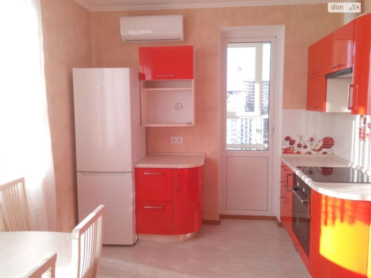 Long-Term Rental Apartment Holosiiv