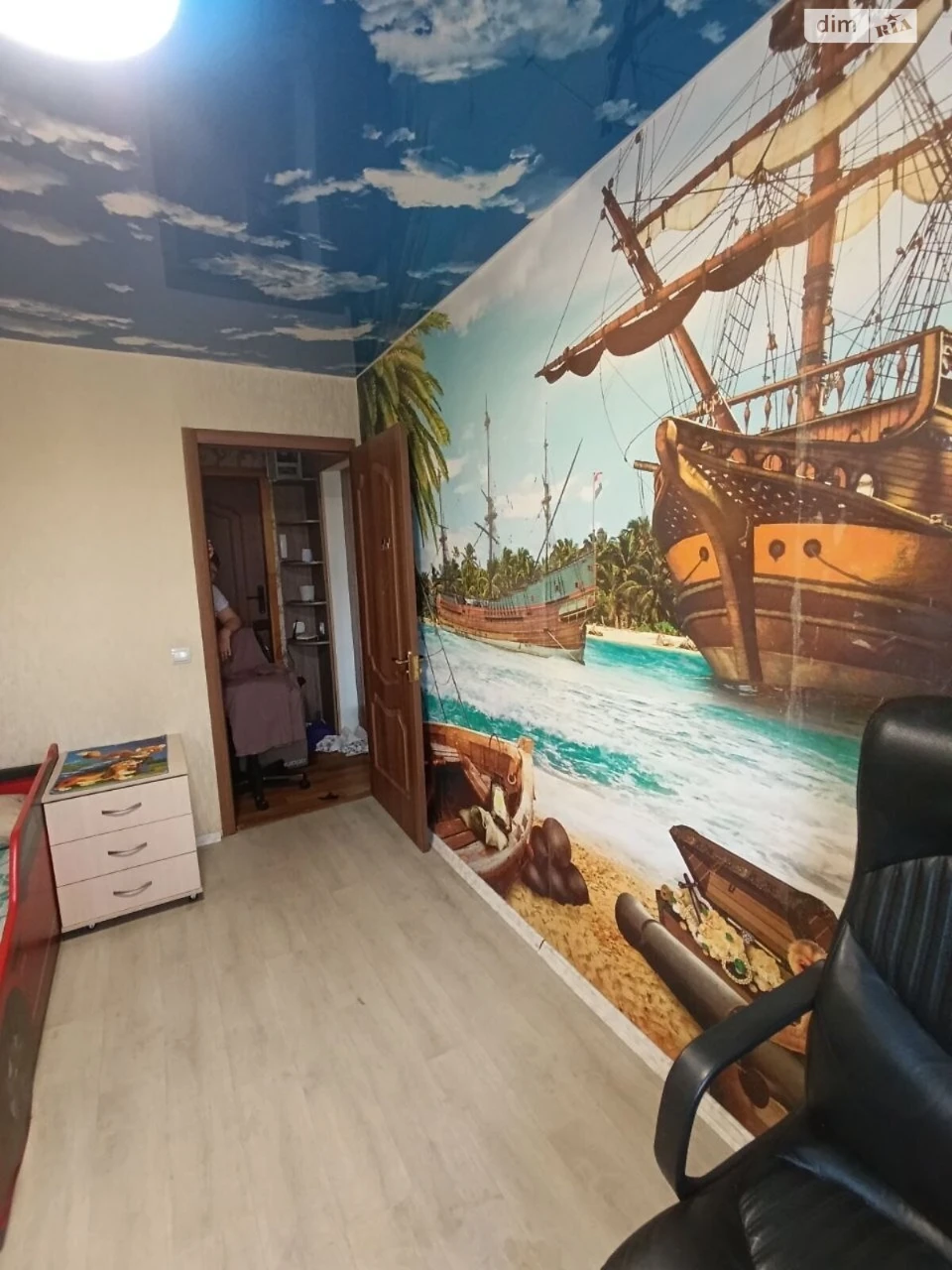 Long-Term Rental Apartment, Left Bank