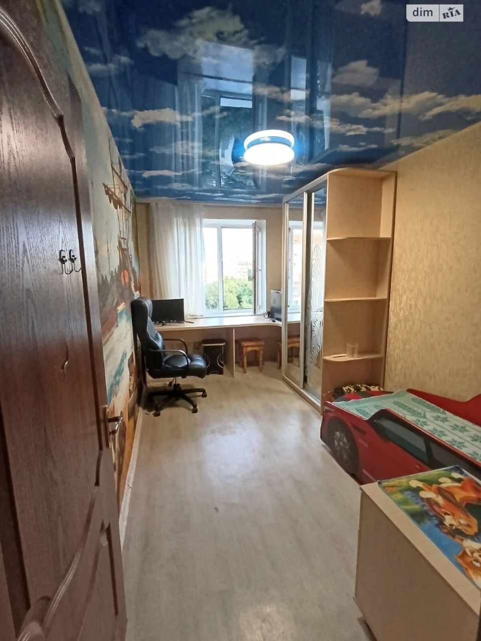 Long-Term Rental Apartment, Left Bank