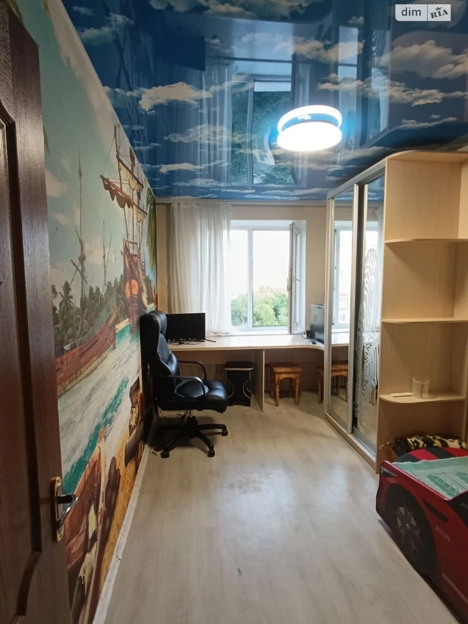 Long-Term Rental Apartment, Left Bank