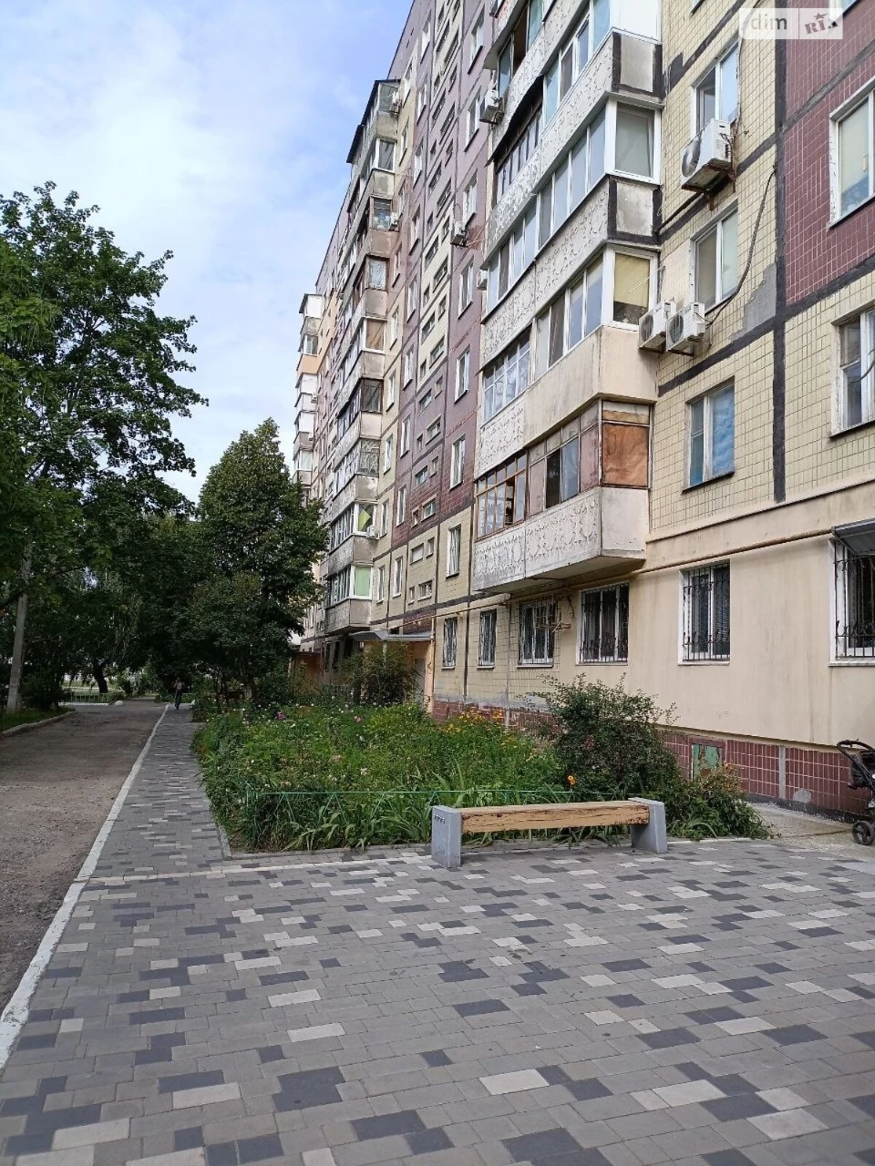 Long-Term Rental Apartment, Left Bank