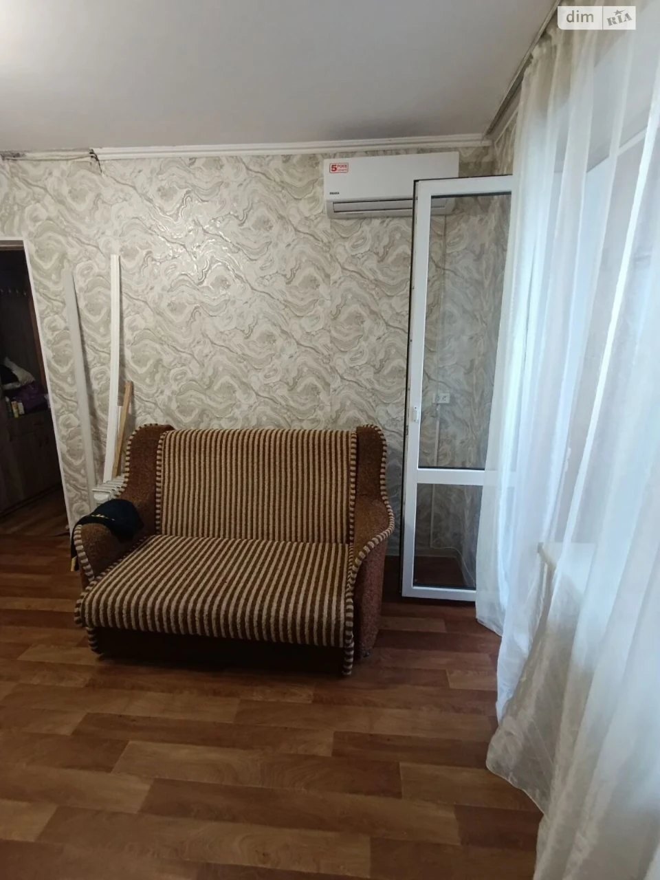 Long-Term Rental Apartment, Left Bank