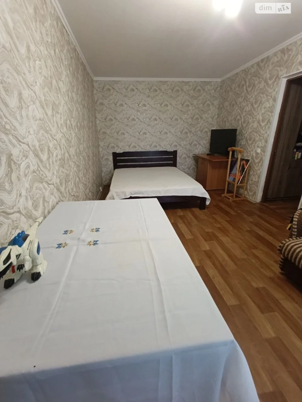 Long-Term Rental Apartment, Left Bank