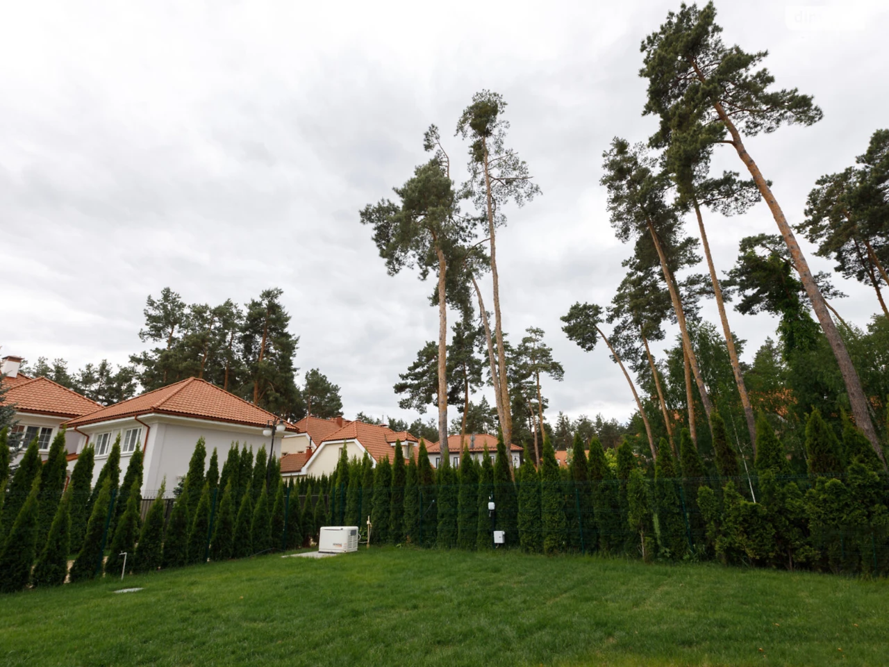 House for Sale - Holosiiv