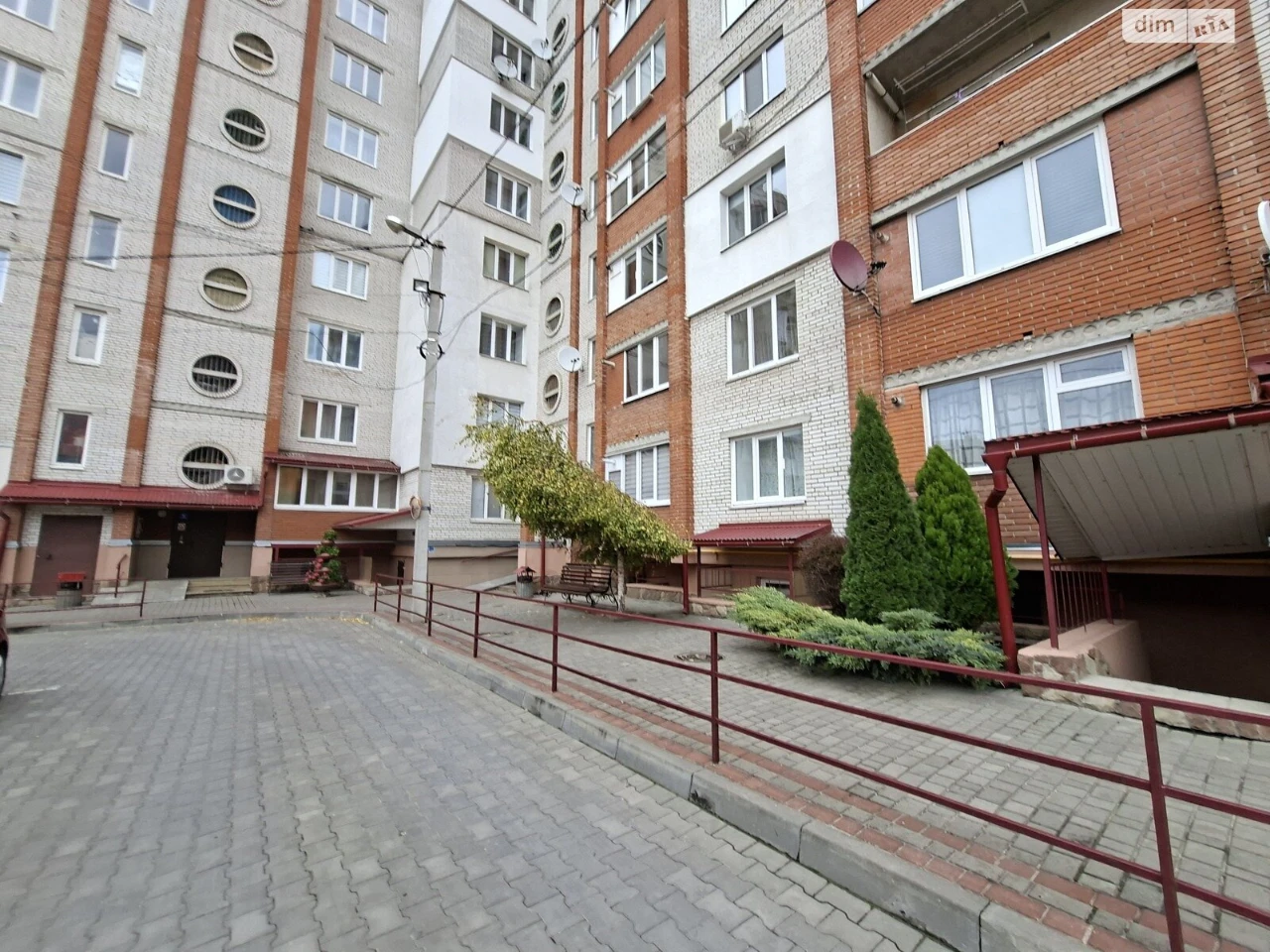 Apartment for Sale: Bam