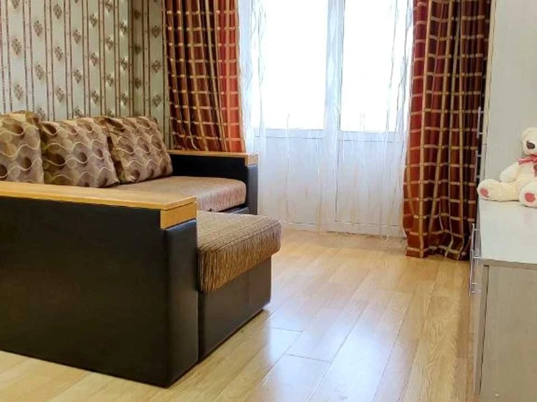 Apartment. Borshachivska st, Kyiv