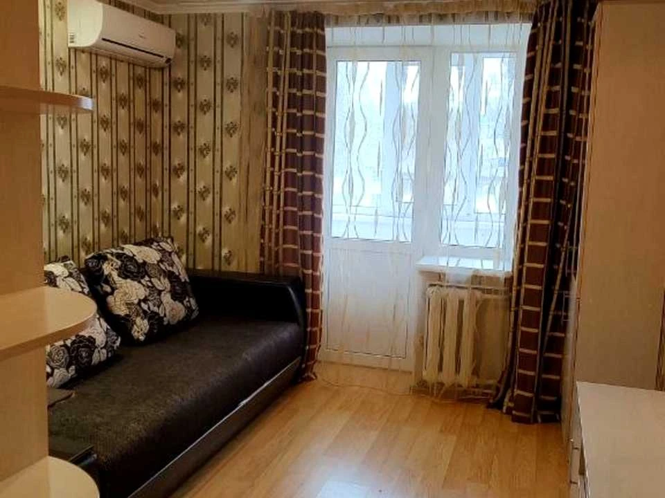 Apartment. Borshachivska st, Kyiv