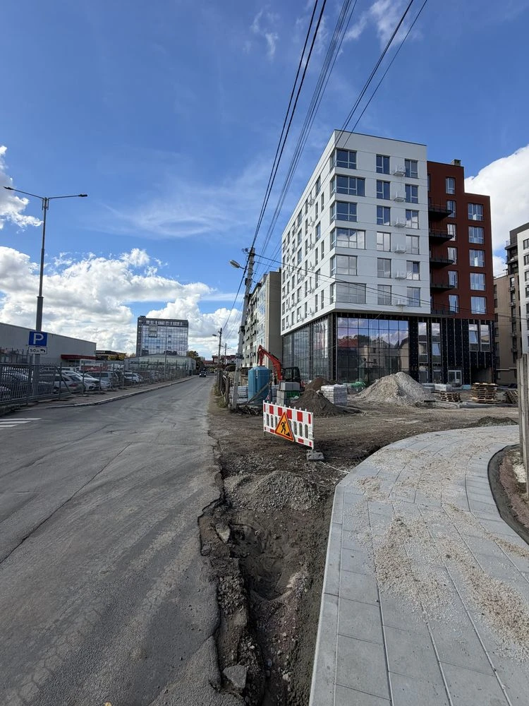 Продаж однокімнатної квартири (51,82 кв.м) на вулиці Щирецькій
