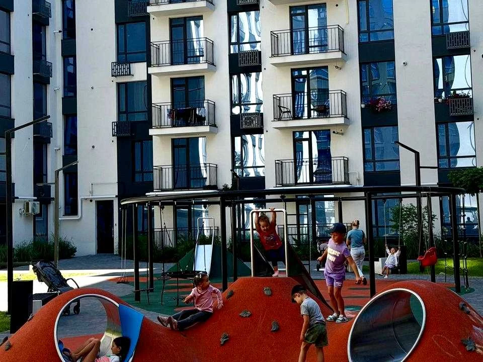 Квартира. Івано-Франківськ, Героїв Миколаєва вул., 129-А к