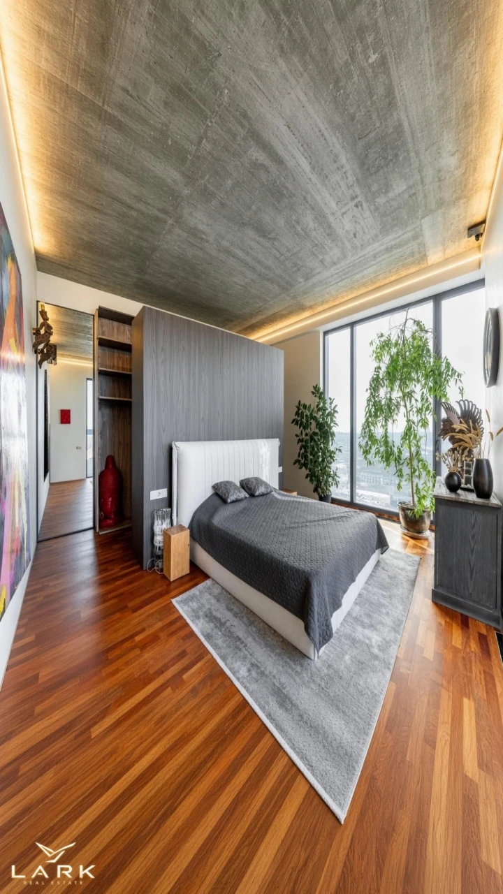 Exclusive penthouse with terrace for sale in the AuRoom complex | Center