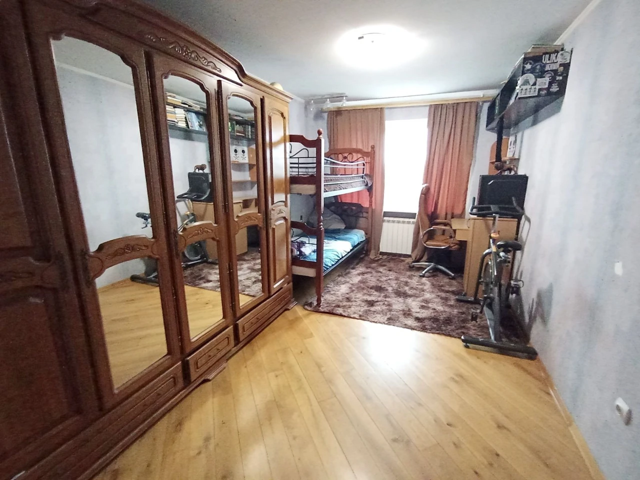 3 комнатная квартира Черёмушки, рядом с парком. Отличное сос