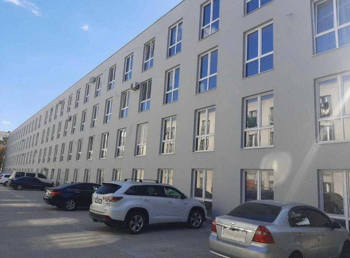 Продажа 1-комнатной квартиры в ЖК "Золотые стовпы"