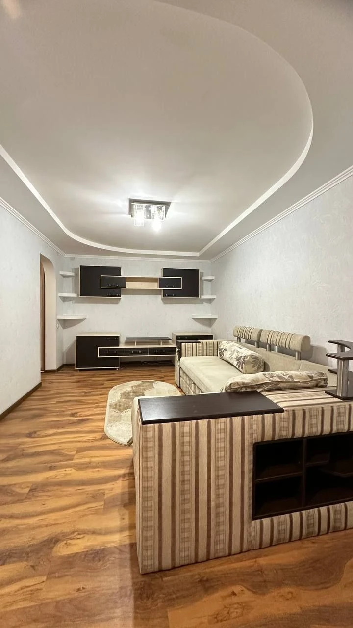 Продаж 2-кімнатній квартири в чеському плануванні