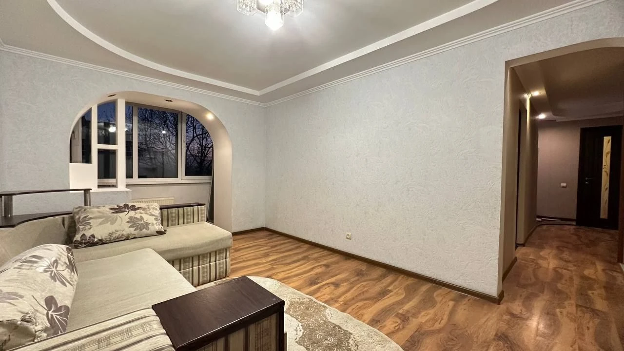 Продаж 2-кімнатній квартири в чеському плануванні
