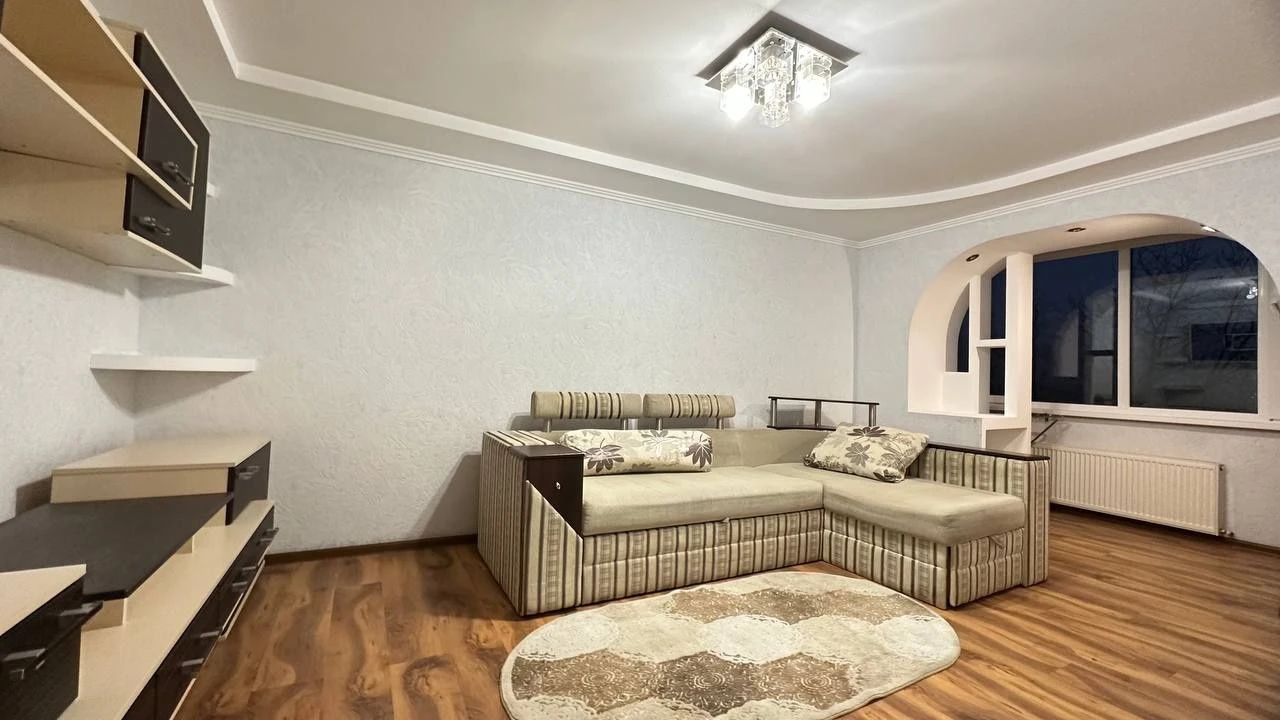 Продаж 2-кімнатній квартири в чеському плануванні