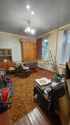 Продається 2-кімнатна квартира в Одеському районі