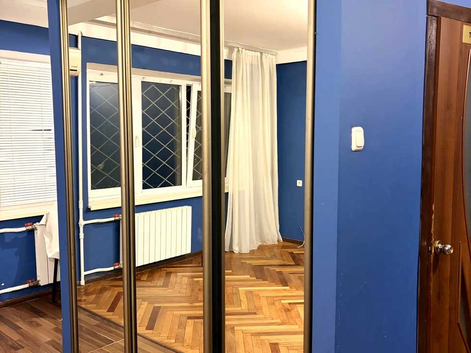 Apartment. Ivan Vykhovsky Street, Kyiv