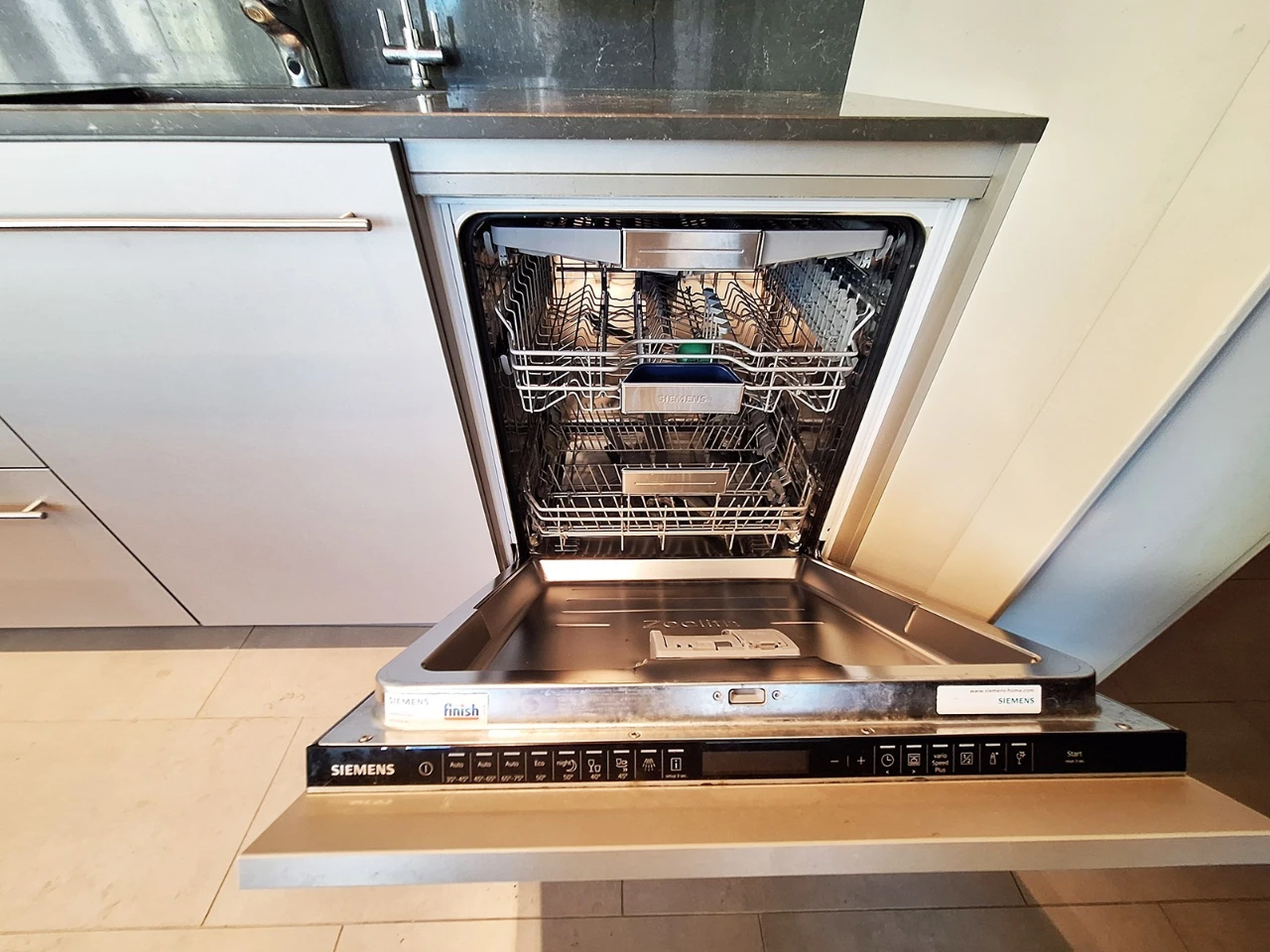 Оренда 2-кімнатної квартири 160 м², Регенераторна вул., 4, к