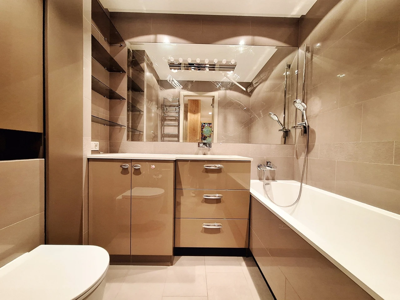 Оренда 2-кімнатної квартири 160 м², Регенераторна вул., 4, к
