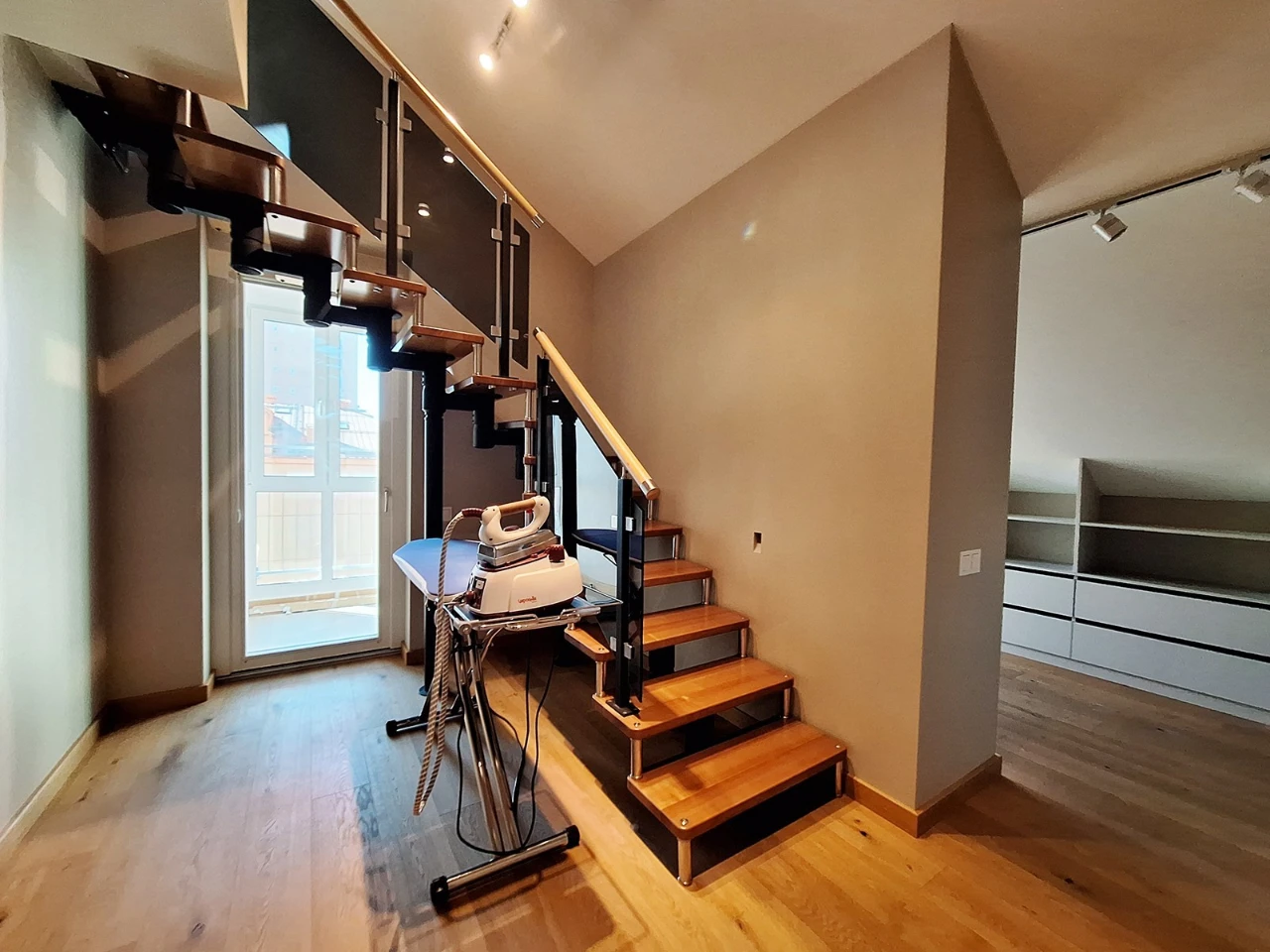 Оренда 2-кімнатної квартири 160 м², Регенераторна вул., 4, к