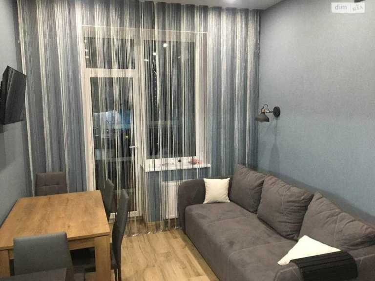 Long-Term Rental Apartment, Left Bank District