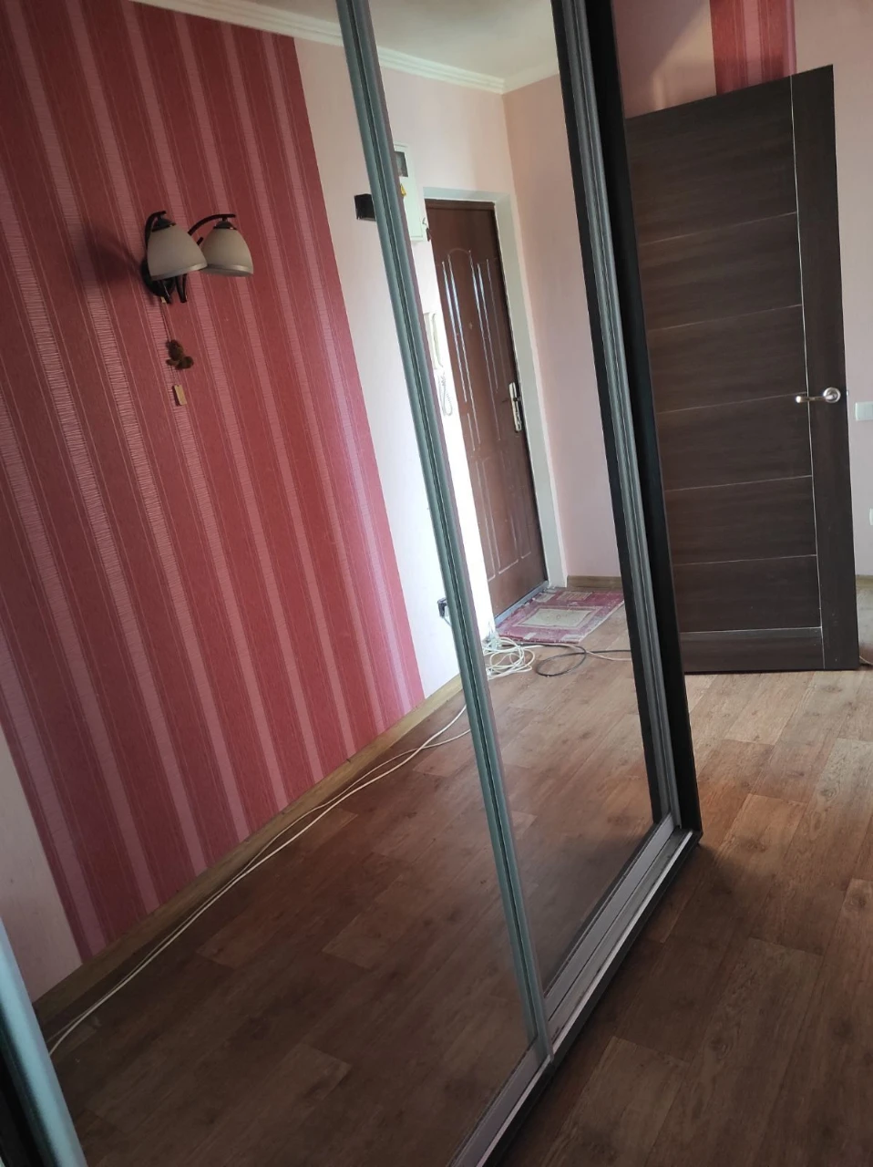 For Sale 3 rooms, Left Bank 2