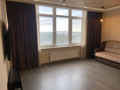 Продаж квартири з видом, 3 кімнати, 71.9 м² в ЖК