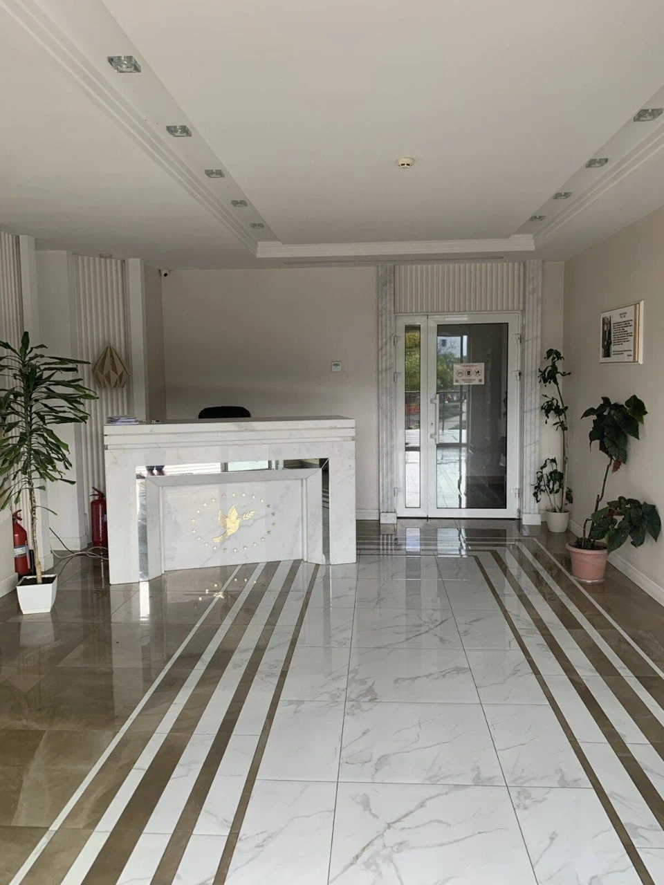 Продаж квартири з видом, 3 кімнати, 71.9 м² в ЖК