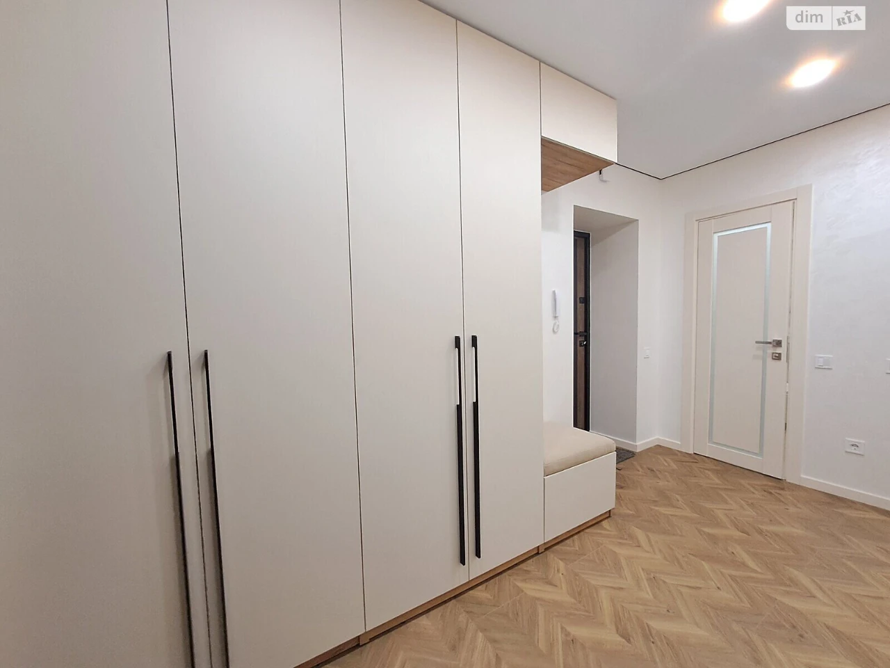 Long-Term Rental Apartment, Druzhba